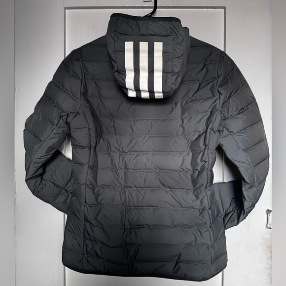 Adidas Down Feather Puffer Jacket - Unique Details! - Picture 7 of 7